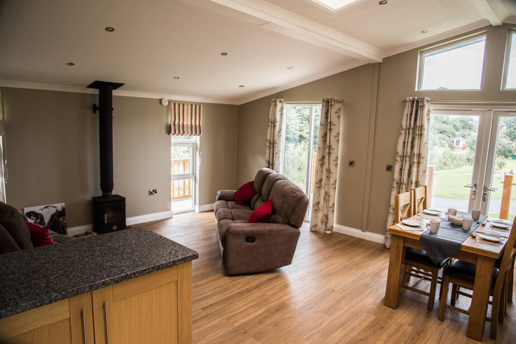 How to Design a Ski Lodge or Mountain Cabin Living Room